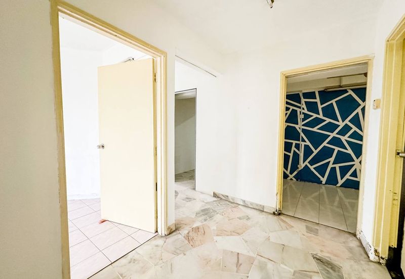 Le Jardine Condominium