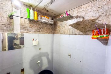 Pangsapuri Damai Utama