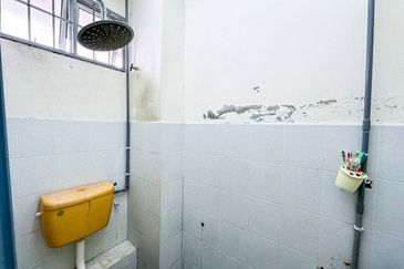 Desa Pinggiran Tanjung