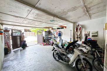 Desa Pinggiran Tanjung