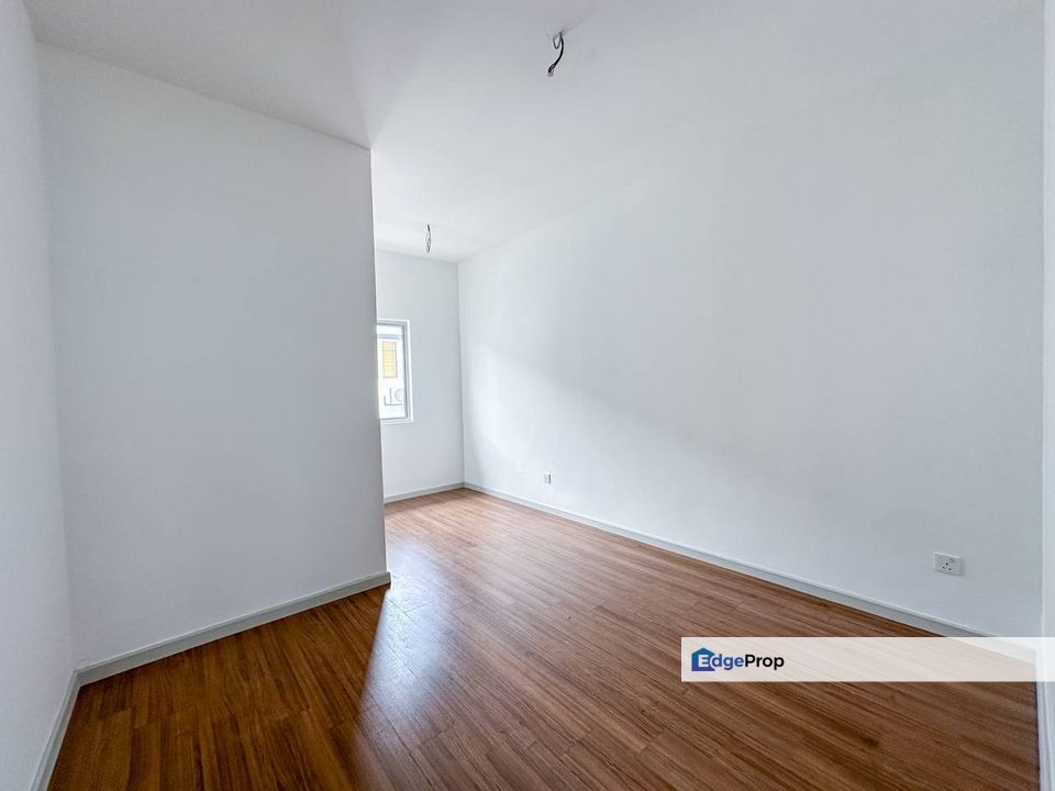 Verna Superlink Serene Heights Semenyih, Selangor, Semenyih