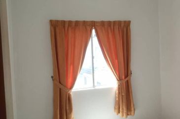 Residensi Warnasari 3