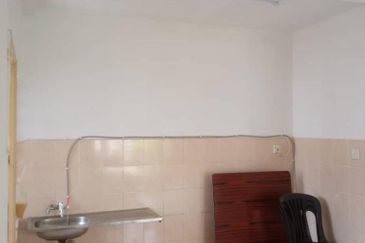 Residensi Warnasari 3