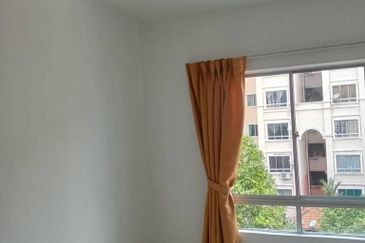 Residensi Warnasari 3