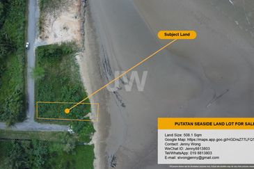 Seaside Bungalow Lot For Sale