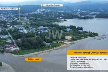 Seaside Bungalow Lot For Sale