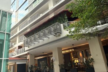 Sutera Avenue Ground Floor Shop Lot for Rent
