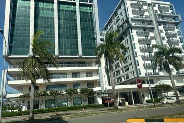 Sutera Avenue Ground Floor Shop Lot for Rent