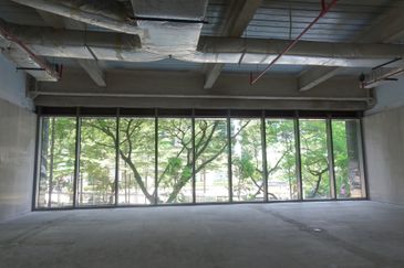 Menara AIA Sentral (formerly Menara Standard Chartered)