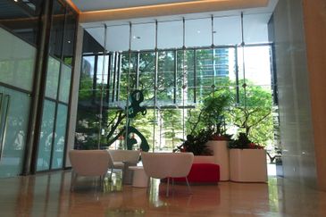 Menara AIA Sentral (formerly Menara Standard Chartered)