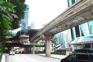 Menara AIA Sentral (formerly Menara Standard Chartered)