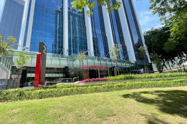 Menara AIA Sentral (formerly Menara Standard Chartered)