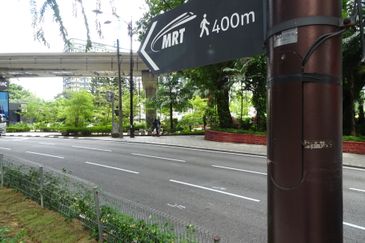 Menara AIA Sentral (formerly Menara Standard Chartered)