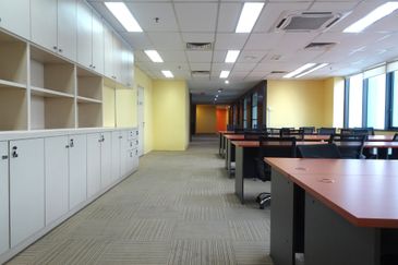 Menara AIA Sentral (formerly Menara Standard Chartered)