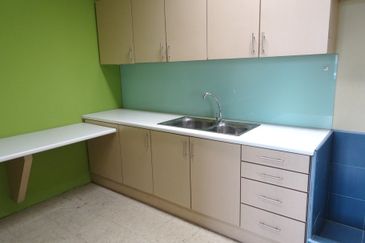 Menara AIA Sentral (formerly Menara Standard Chartered)