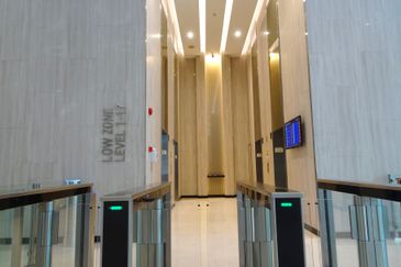 Menara AIA Sentral (formerly Menara Standard Chartered)