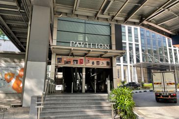 Menara HLX (formerly Menara HLA)