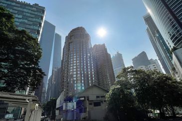 Menara HLX (formerly Menara HLA)