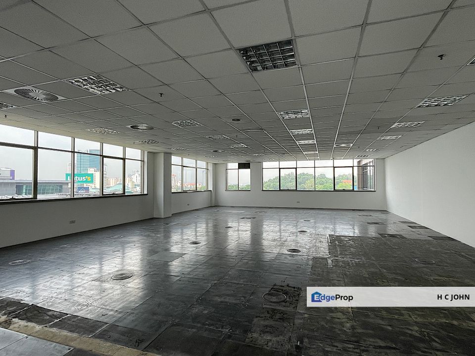 Menara UAC - PJ Mutiara Damansara Grade A Office closeby Train station, Selangor, Mutiara Damansara