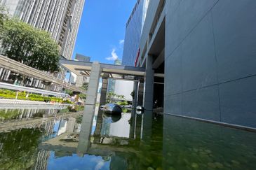 CIMB Hub (Formerly known as Kenanga International)