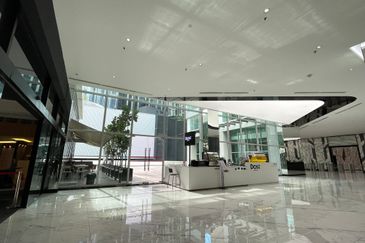 CIMB Hub (Formerly known as Kenanga International)