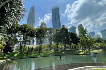 CIMB Hub (Formerly known as Kenanga International)