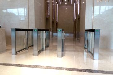 Plaza Conlay, Jalan Conlay