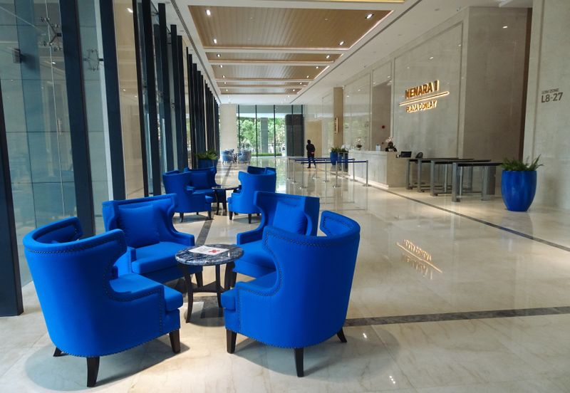 Plaza Conlay, Jalan Conlay