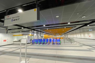 Plaza Conlay, Jalan Conlay