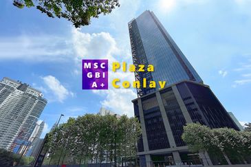 Plaza Conlay, Jalan Conlay