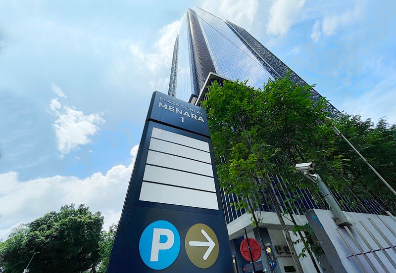 Plaza Conlay, Jalan Conlay