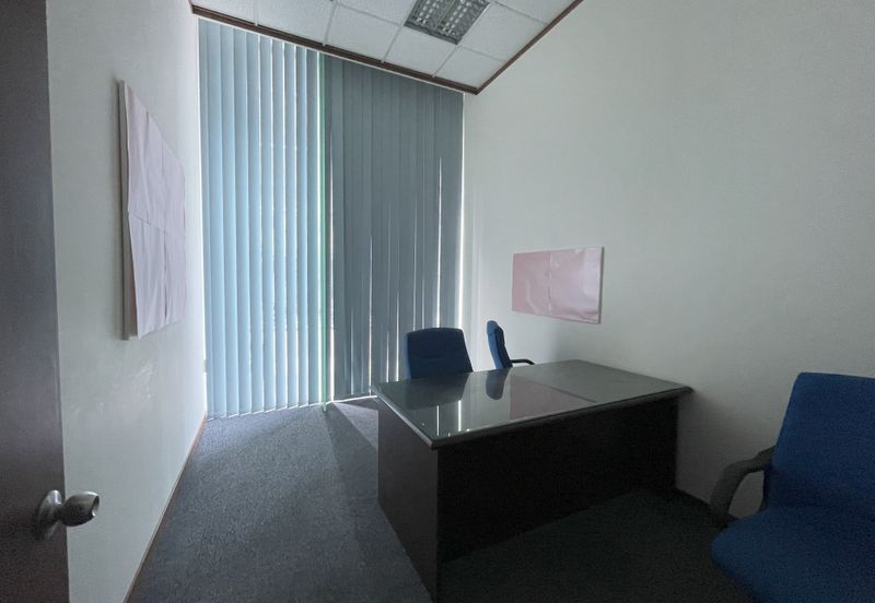 Menara Raja Laut (Menara Eon Bank)