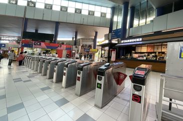 Menara Raja Laut (Menara Eon Bank)