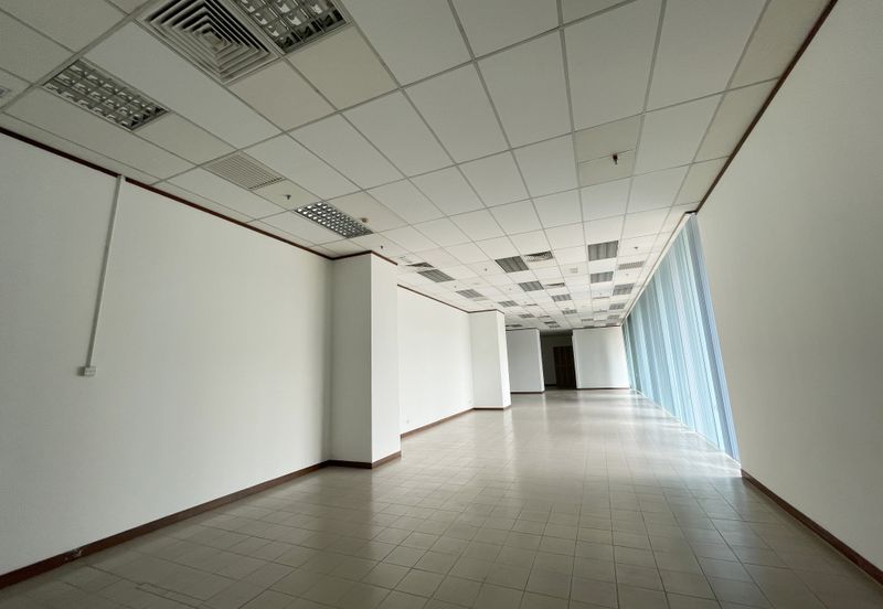 Menara Raja Laut (Menara Eon Bank)