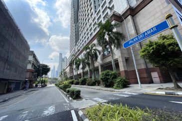 Menara Raja Laut (Menara Eon Bank)