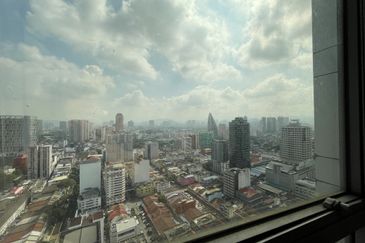 Menara Raja Laut (Menara Eon Bank)