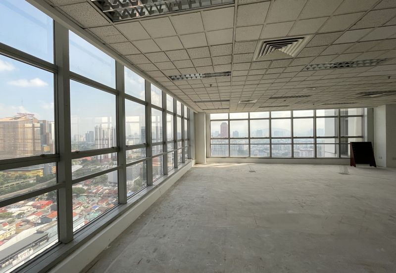 Menara Raja Laut (Menara Eon Bank)