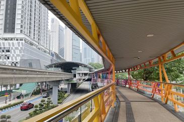 Menara Raja Laut (Menara Eon Bank)