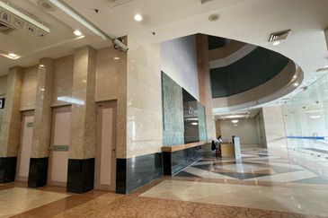 Menara Raja Laut (Menara Eon Bank)