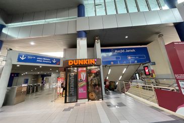 Menara Raja Laut (Menara Eon Bank)