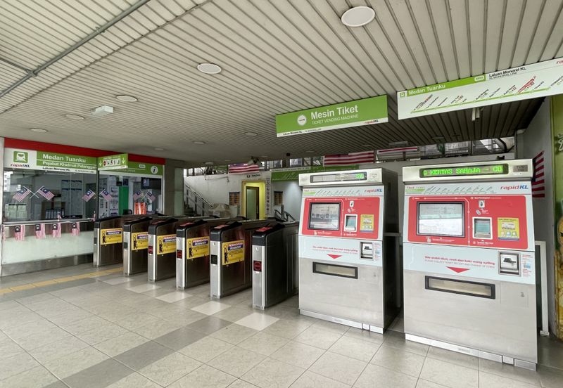 Menara Raja Laut (Menara Eon Bank)