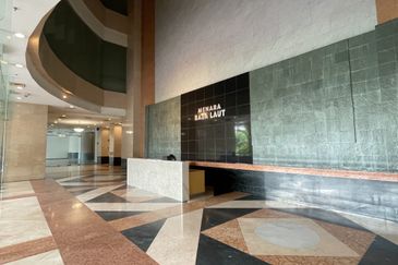 Menara Raja Laut (Menara Eon Bank)