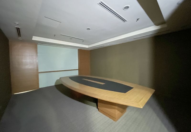 Menara Raja Laut (Menara Eon Bank)