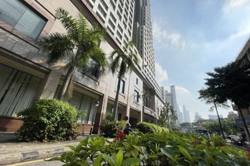 Menara Raja Laut (Menara Eon Bank)