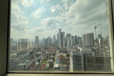 Menara Raja Laut (Menara Eon Bank)