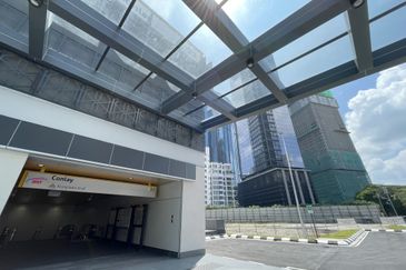 Menara HLX (formerly Menara HLA)