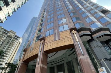 Menara HLX (formerly Menara HLA)