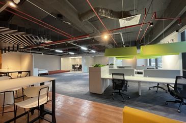 Menara HLX (formerly Menara HLA)