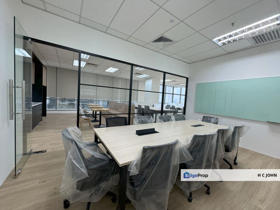 UOA Damansara 2 - Premium Furnished Offices with easy access to Train network, Kuala Lumpur, Damansara