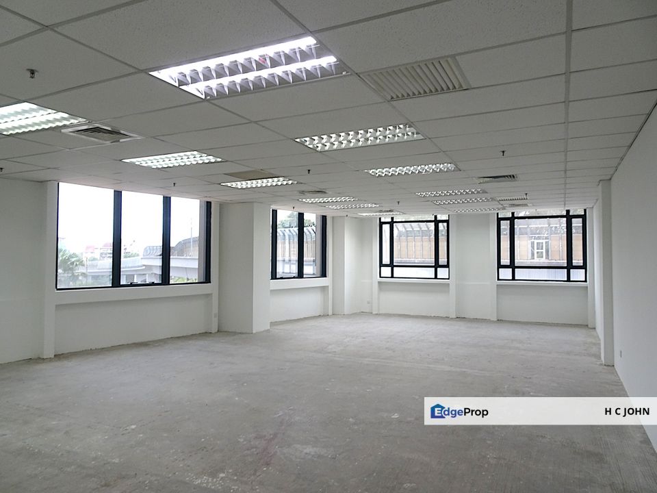 UOA Damansara - Grade A Vacant  and Furnished Offices within short walk to Train station, Kuala Lumpur, Damansara